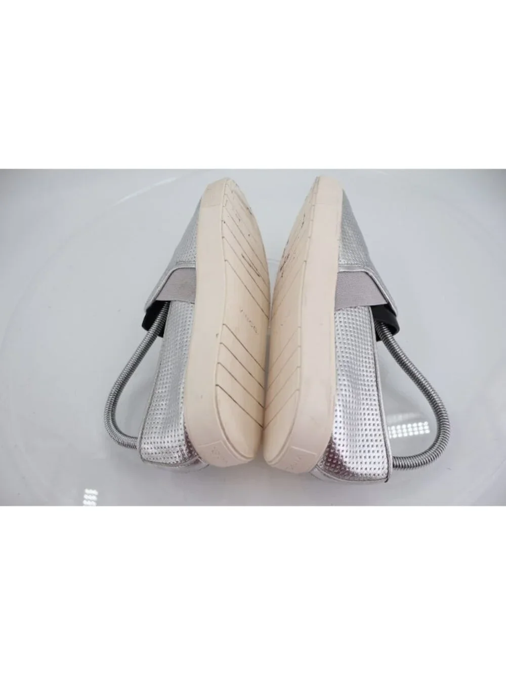 Vince Women Blair Slip On Shoes Sneakers Silver Metallic Leather Size 8 Loafer